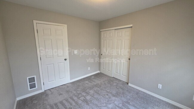 Building Photo - 10243 Yampa Ct
