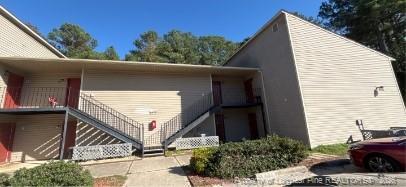 Building Photo - 6400 Starbrook Dr