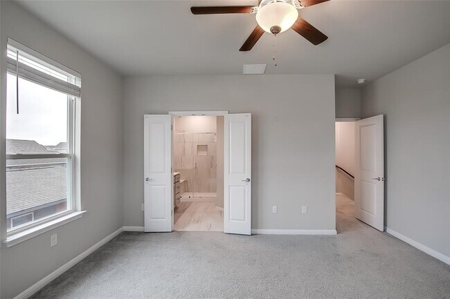 Building Photo - 5405 Charles Merle Dr.