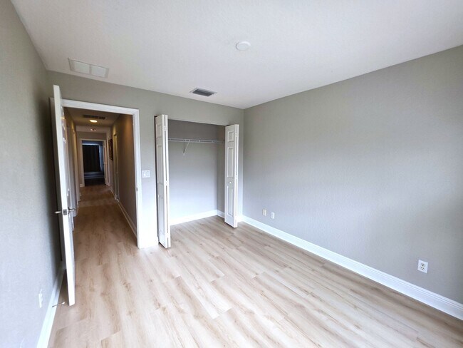 Building Photo - Vero Beach Rentals. Vero Beach Rent, LLC and Property Management Company