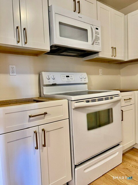 Building Photo - 2118 Cromwell Hills Dr