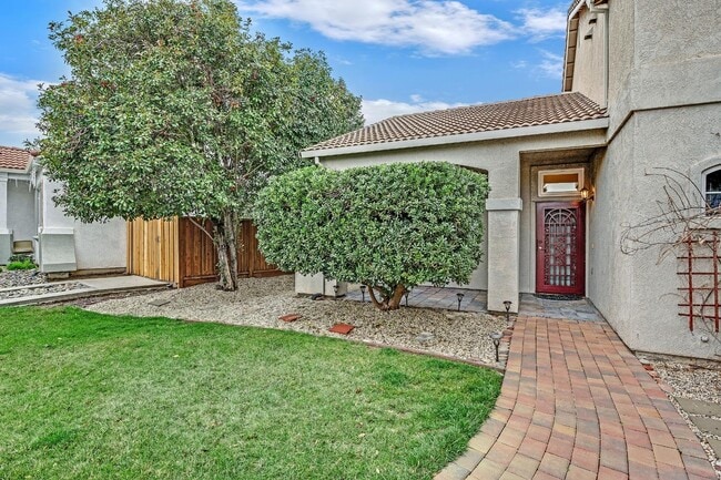 Building Photo - 1005 Mabel Josephine Ct