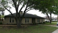 Building Photo - 1708 Cloister Way