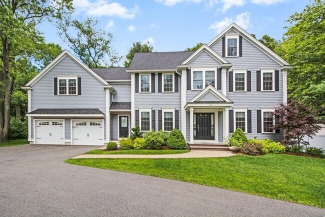 Primary Photo - 127 Lowell St