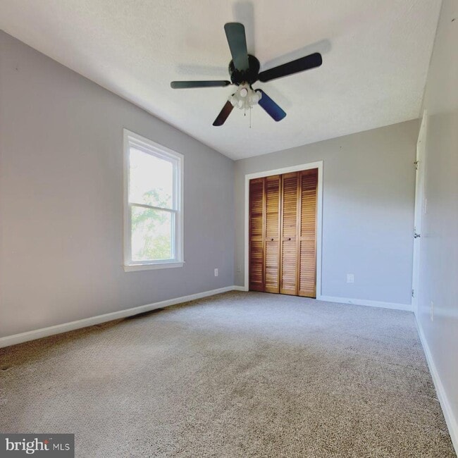 Building Photo - 10954 Blake Ln
