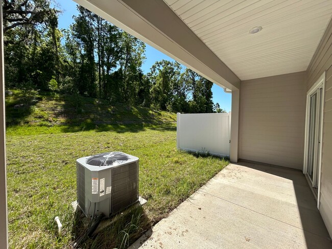 Building Photo - Stunning New 3-Bedroom, 2-Bath Townhome wi...