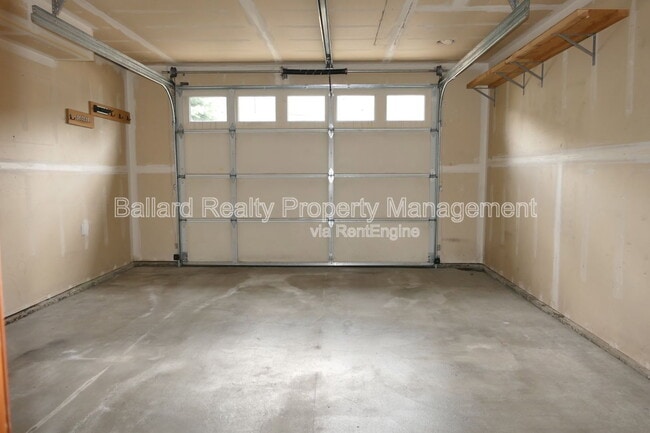 Building Photo - 913 NW 51st St