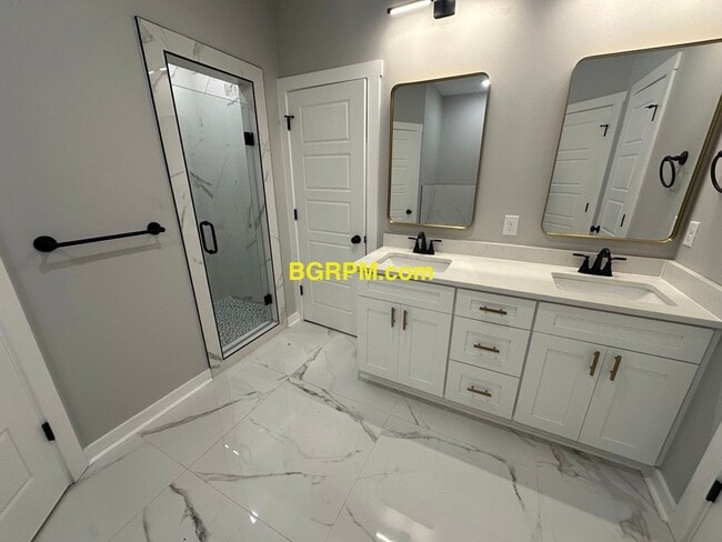 Building Photo - Brand New Construction!