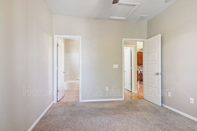 Building Photo - 10298 Nucla St