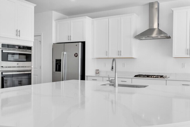 Building Photo - 1505 Journey Ave