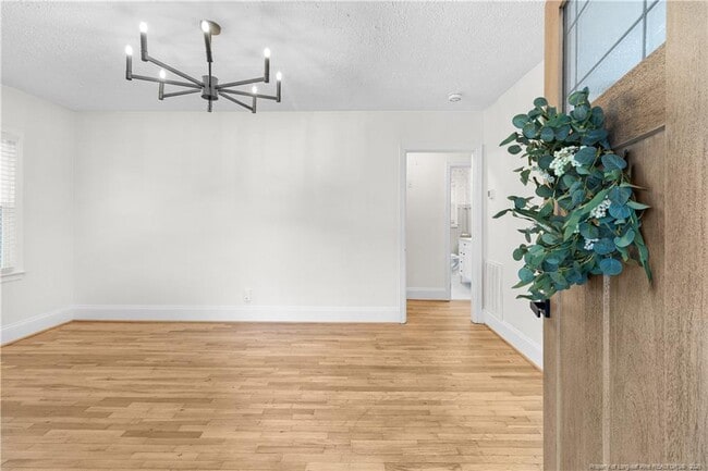 Building Photo - 1005 Anarine Rd