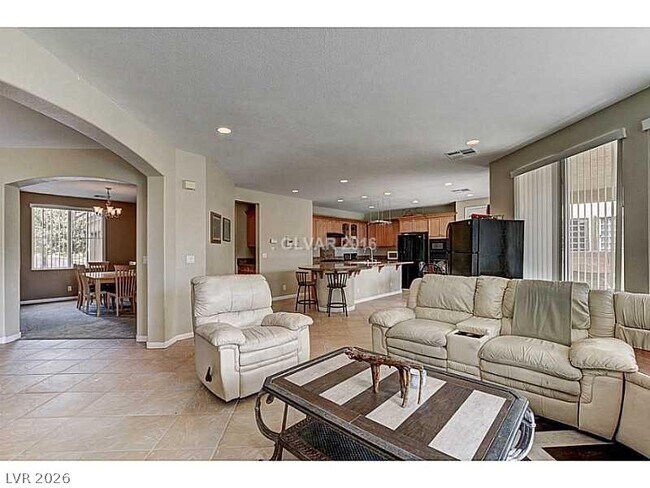 Building Photo - 3109 Grass Sparrow Dr