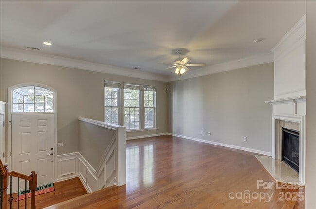 Building Photo - 562 6th Baxter Crossing