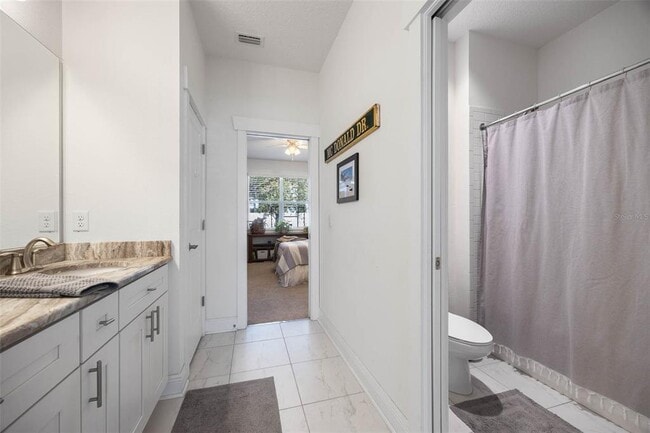 Building Photo - 4005 W El Prado Blvd