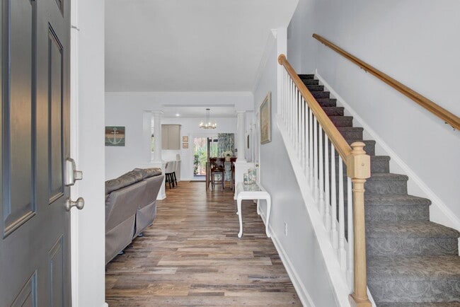 Building Photo - Dunes West Town House