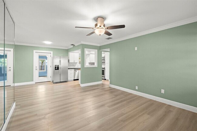 Building Photo - 78 Lexington Dr