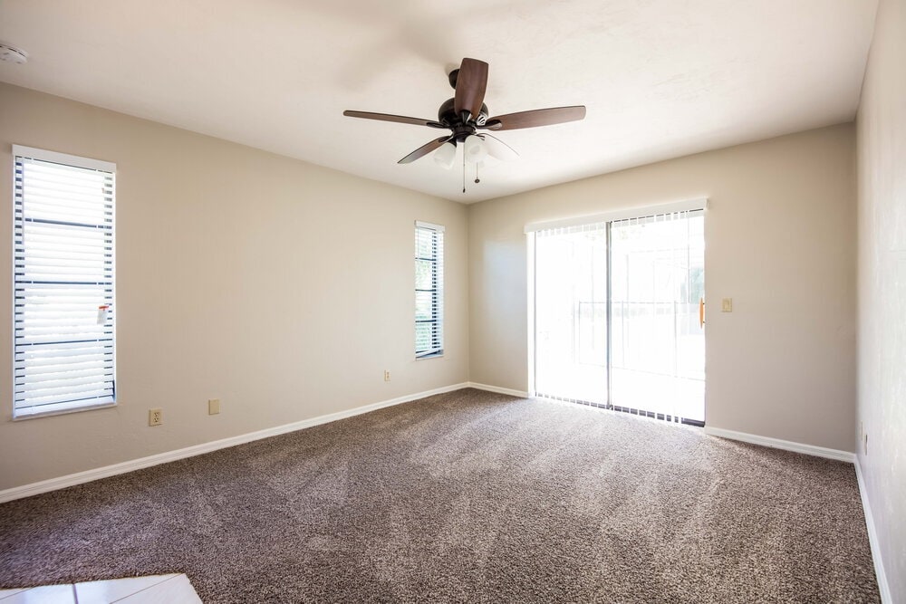 Building Photo - 1432 SE 17th Terrace