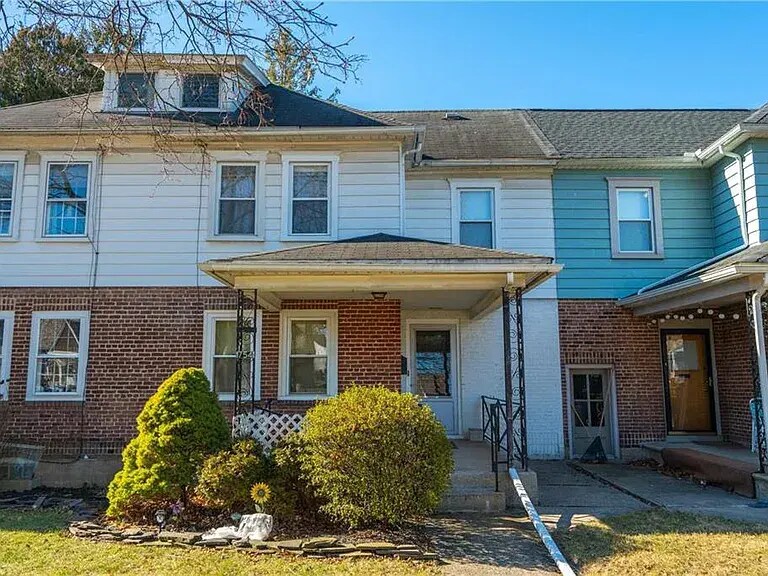 754 E Washington - 754 E Washington Ave