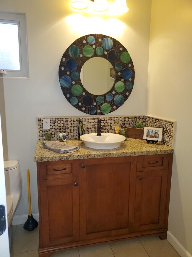 Building Photo - Elegant Coronado Village Home