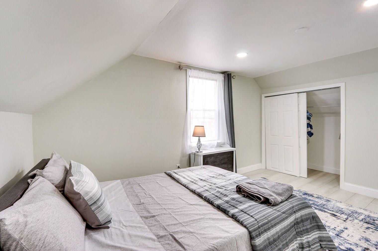 Building Photo - 301 Lembeck Ave