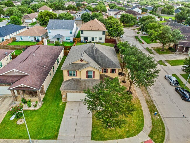 Building Photo - 15623 Harris Canyon Ln