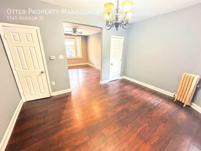 Building Photo - Spacious 3BR/1BA West Philly Home on Tranq...