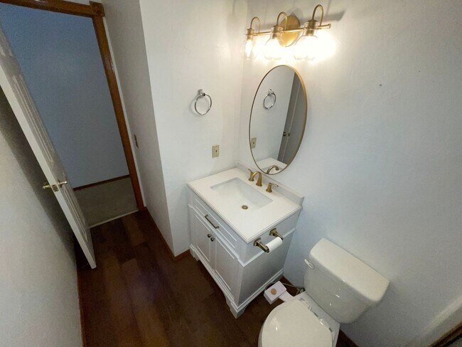 Building Photo - Beautiful 2 Bedroom 2 Bathroom in Big Bear City with Large Backyard