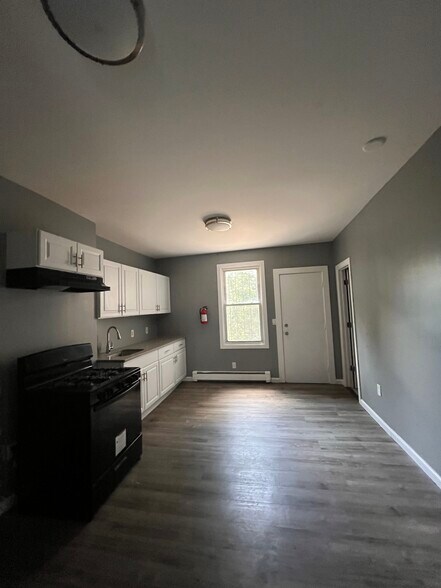 Building Photo - 52 Rosa Park Blvd