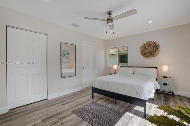 Building Photo - 20560 NW 17th Ave