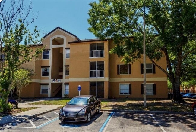 Building Photo - 7524 Seurat St