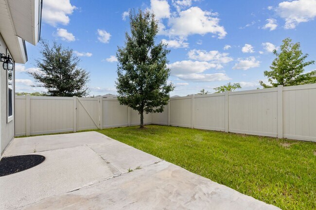 Building Photo - Charming 3-Bedroom Home in Nassau Crossing...