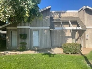 Building Photo - DeWitt Triplex