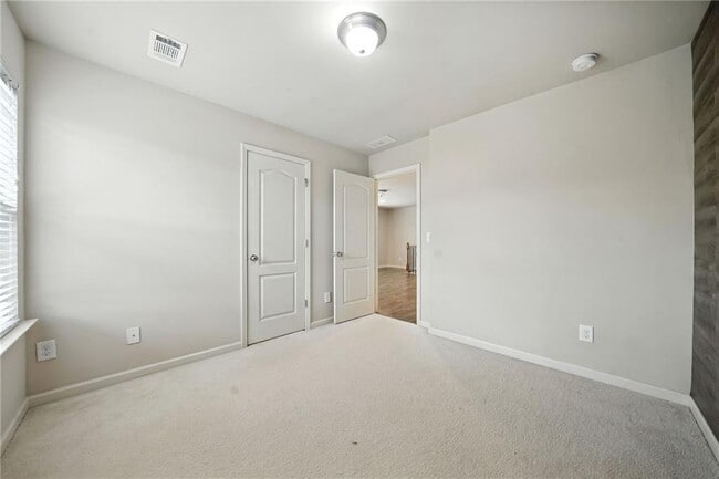 Building Photo - 2408 Chancery Mill Ln