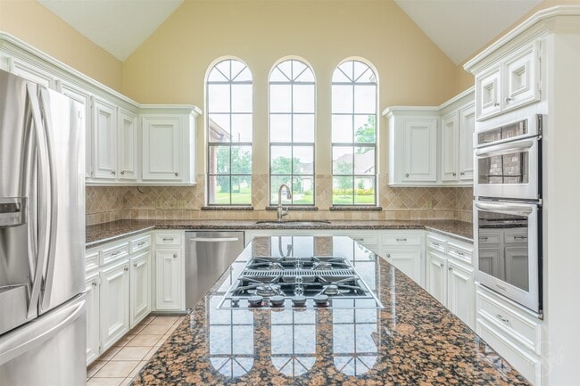 Building Photo - 32810 Waltham Crossing