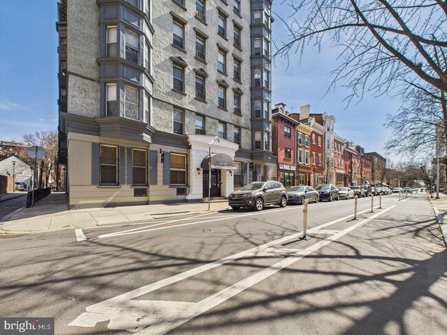 Building Photo - 311 S 13th St