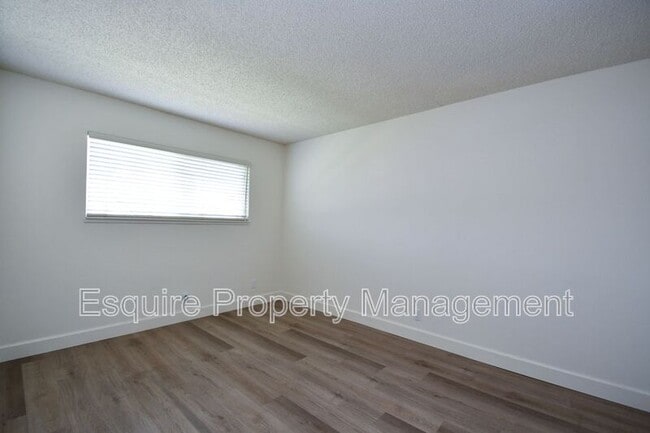 Building Photo - 1709 Ciprian Ave