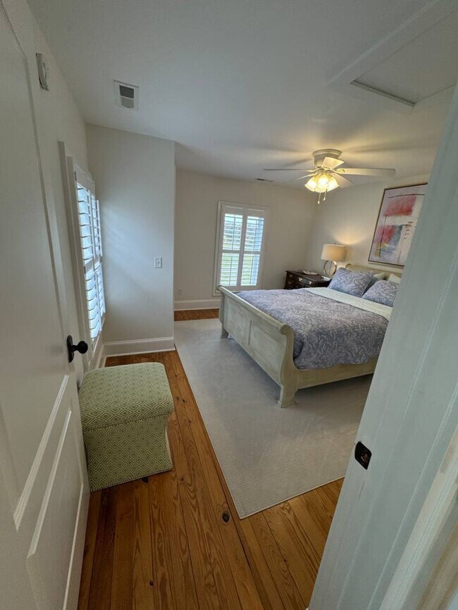 Building Photo - 16615 Spotswood Trail