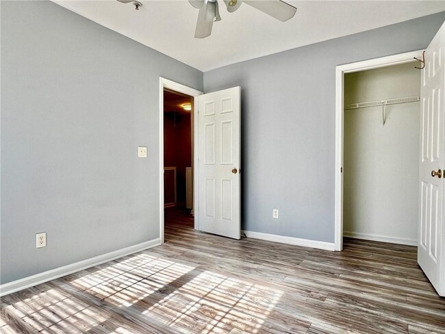 Building Photo - 1605 Kilmington Ct