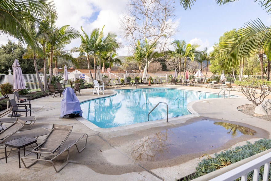 Building Photo - 3168 Via Vista