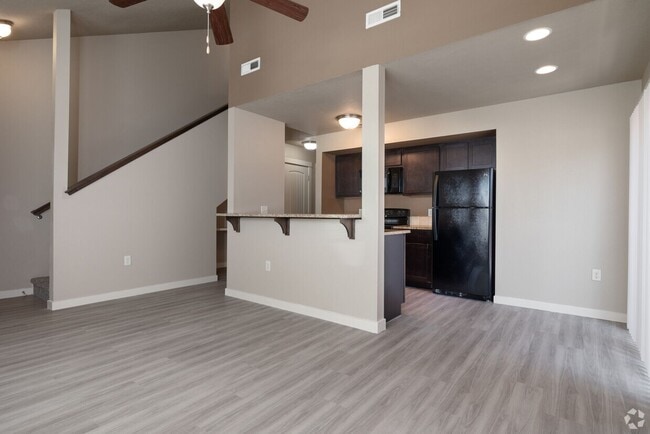 Interior Photo - Centerpoint Townhomes
