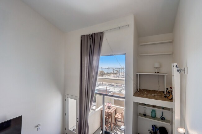 Building Photo - 2064 Kettner Blvd