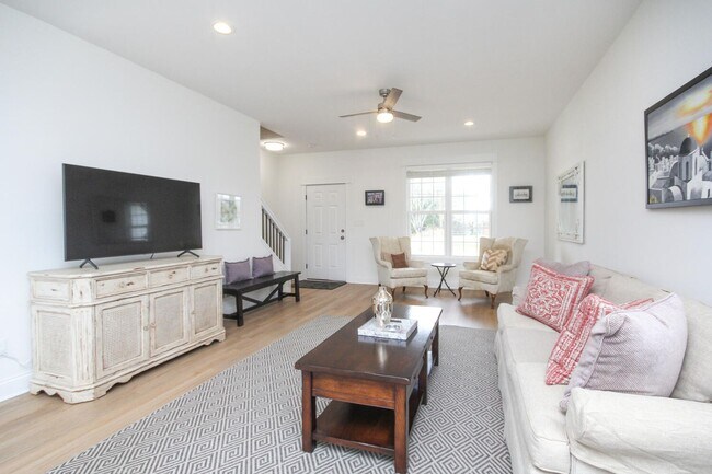 Building Photo - Luxury Townhome in Lincolnton