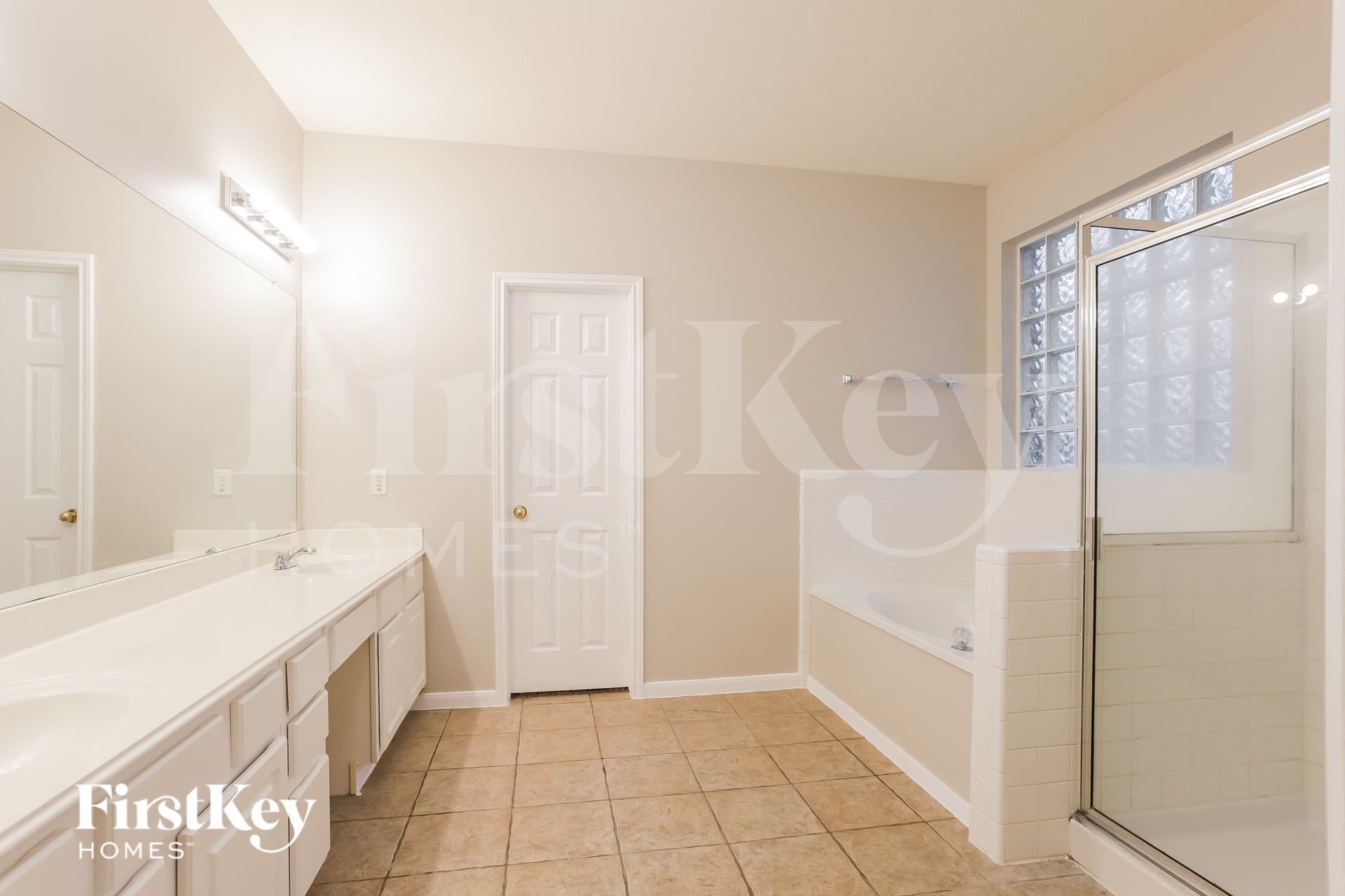 Building Photo - 12210 Lakewood Valley Ct