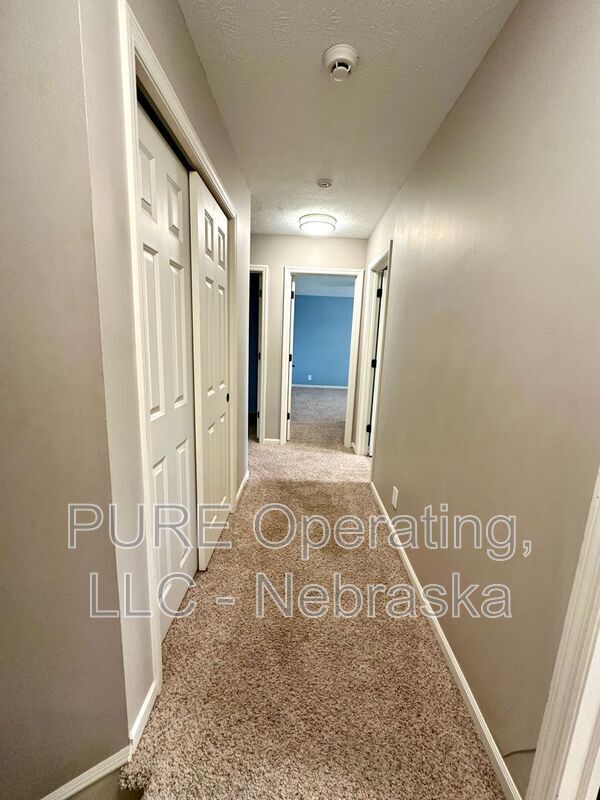 Building Photo - 3447 S 161st Cir