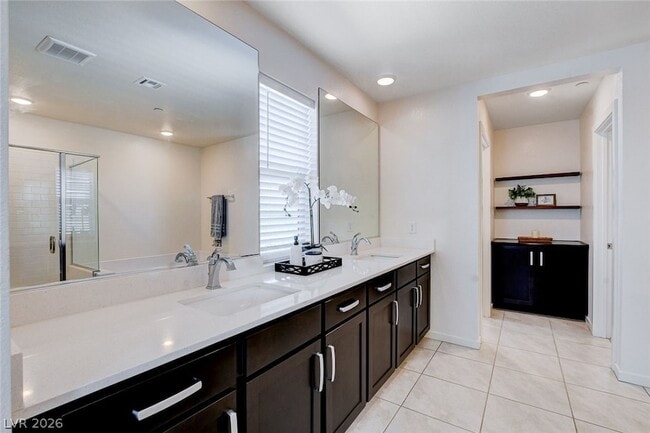 Building Photo - 2216 Elford Ct