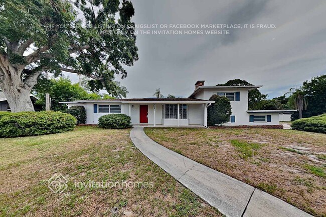 Building Photo - 14298 Hetrick Cir S