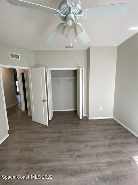 Building Photo - 5212 Outlook Dr