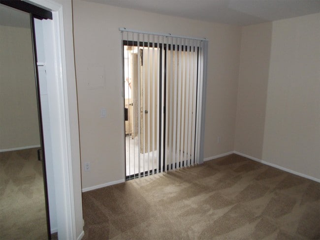 Building Photo - 28112 Mariposa