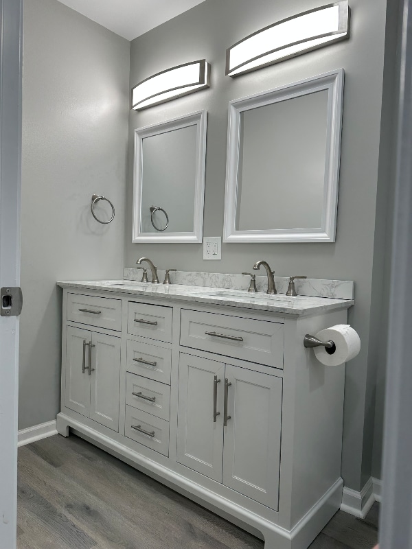 Building Photo - 139 Raintree Rd