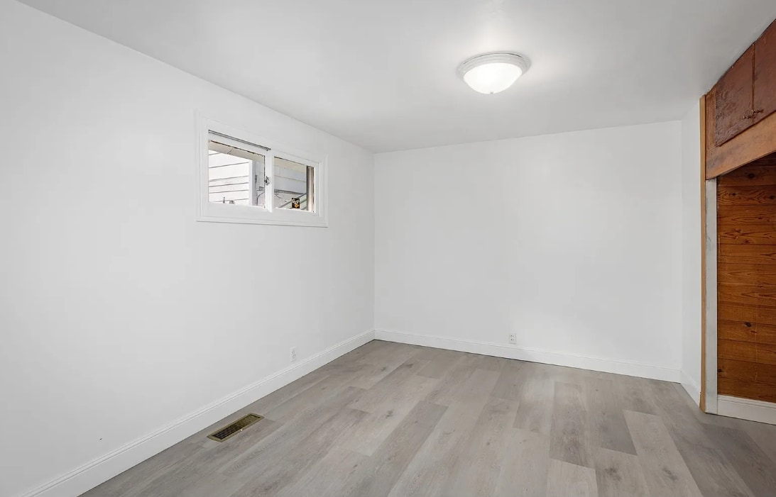 Building Photo - 10612 NW Skyline Blvd